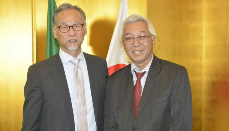 Com Makoto Kawajiri, presidente do Bunkyo de Registro
