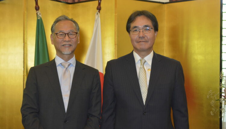 Com o presidente da CCIJB, Yuki Kodera
