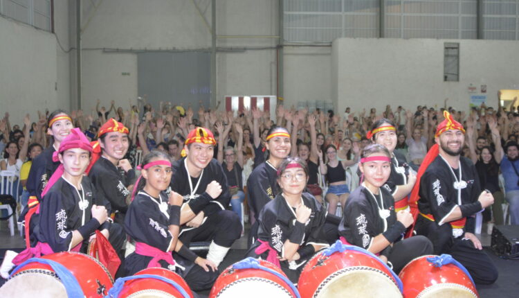 Ryukyu Koku Matsuri Daiko mostrou a força dos tambores